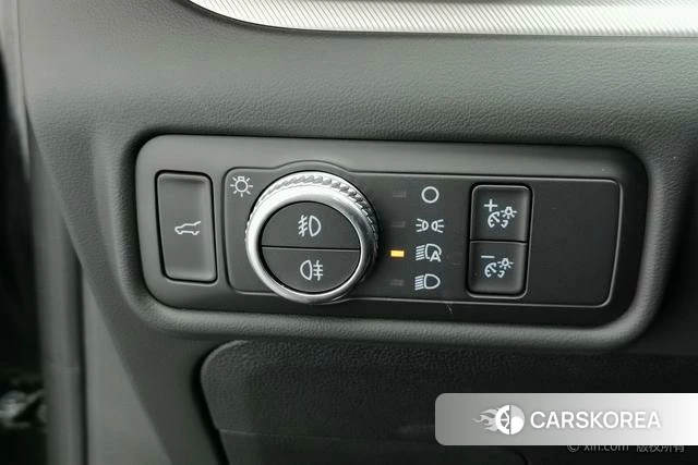 Ford Explorer id 4210734 из Китая 11