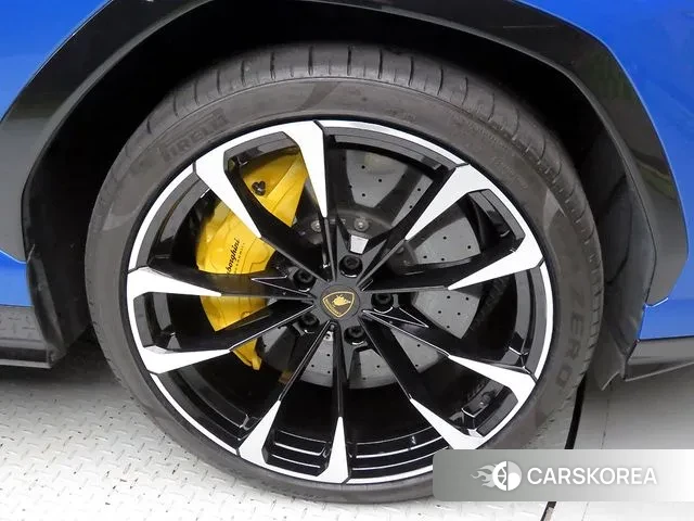 Lamborghini Urus id 3269342 из Кореи 11