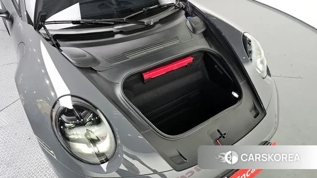 Porsche 911(992) id 3695969 из Кореи 11