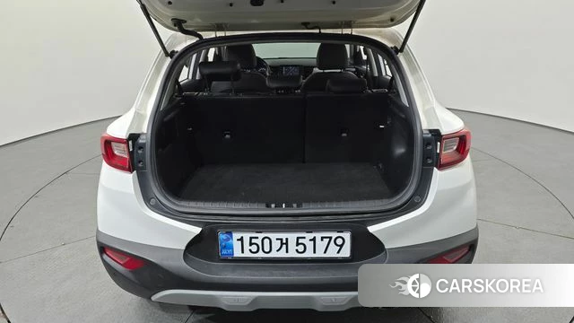 Kia Stonic id 3867073 из Кореи 11