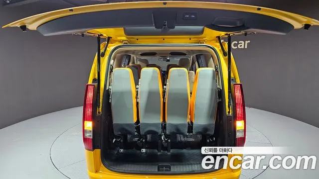 Hyundai Staria id 2443399 из Кореи 11