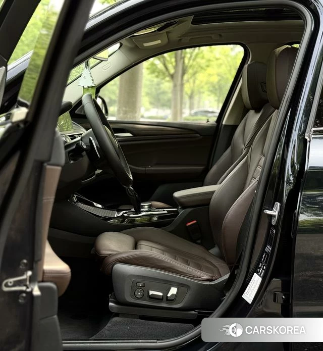 BMW X3 id 4260558 из Китая 11