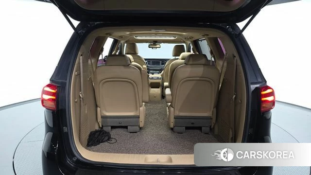 Kia The New Carnival id 4483155 из Кореи 11