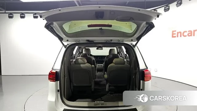 Kia The New Carnival id 2285264 из Кореи 11