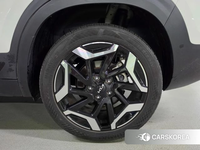 Kia The New Seltos id 4561092 из Кореи 11