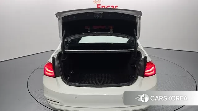 BMW 3 Series (F30) id 3270438 из Кореи 11