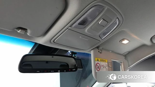 Kia Niro EV id 3800104 из Кореи 11