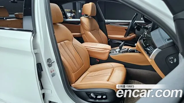 BMW 5 Series (G30) id 2671350 из Кореи 11