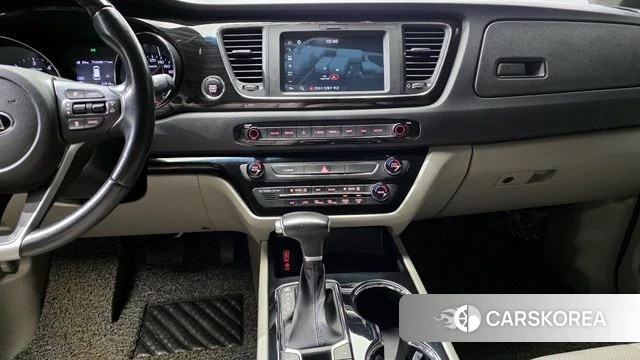 Kia The New Carnival id 3801671 из Кореи 11