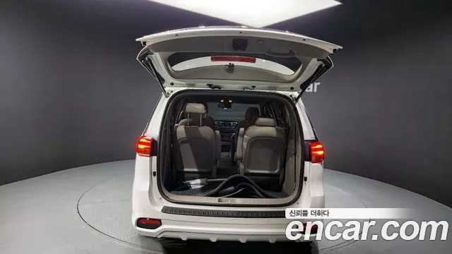 Kia The New Carnival id 2896830 из Кореи 11