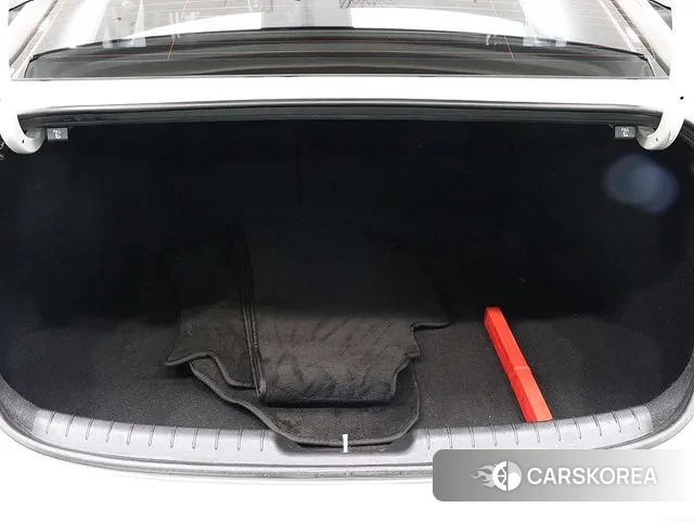 Hyundai Avante (CN7) id 3732697 из Кореи 11