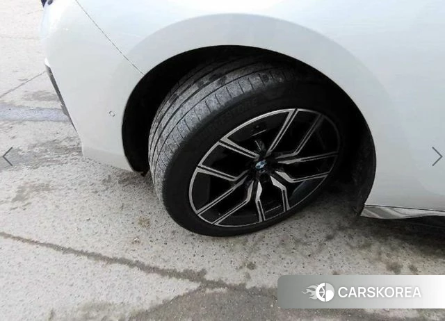 BMW 7 Series (G70) id 3897099 из Кореи 11