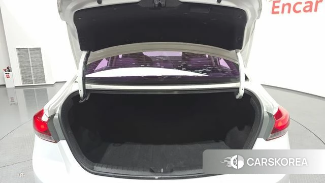 Hyundai Avante AD id 4403509 из Кореи 11
