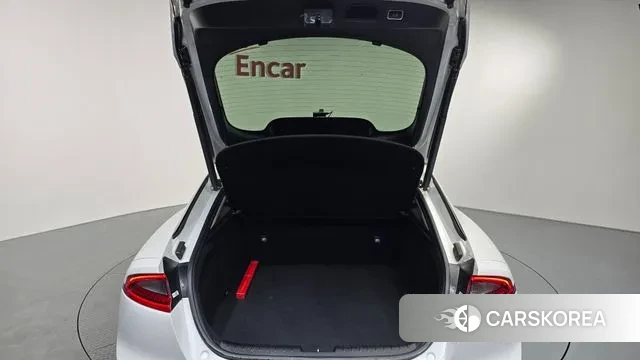 Kia Stinger id 3526508 из Кореи 11