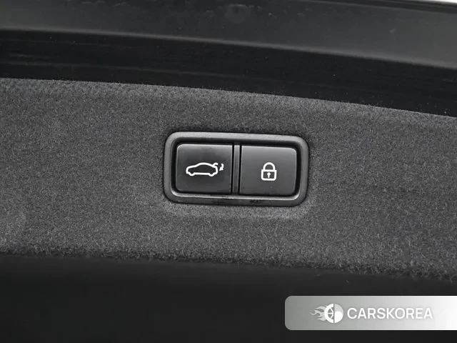 Genesis G90 id 3443834 из Кореи 11