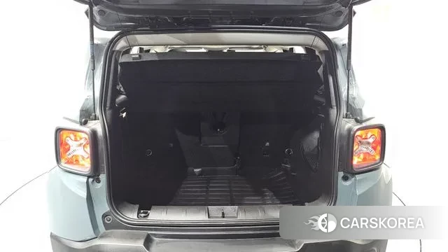 Jeep Renegade id 3249088 из Кореи 11