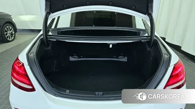 Mercedes-Benz E-Class W213 id 3403238 из Кореи 11