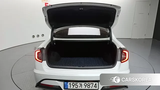 Hyundai Sonata (DN8) id 3567510 из Кореи 11