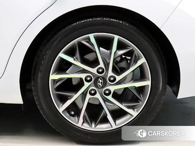 Hyundai The New Avante AD id 3499776 из Кореи 11