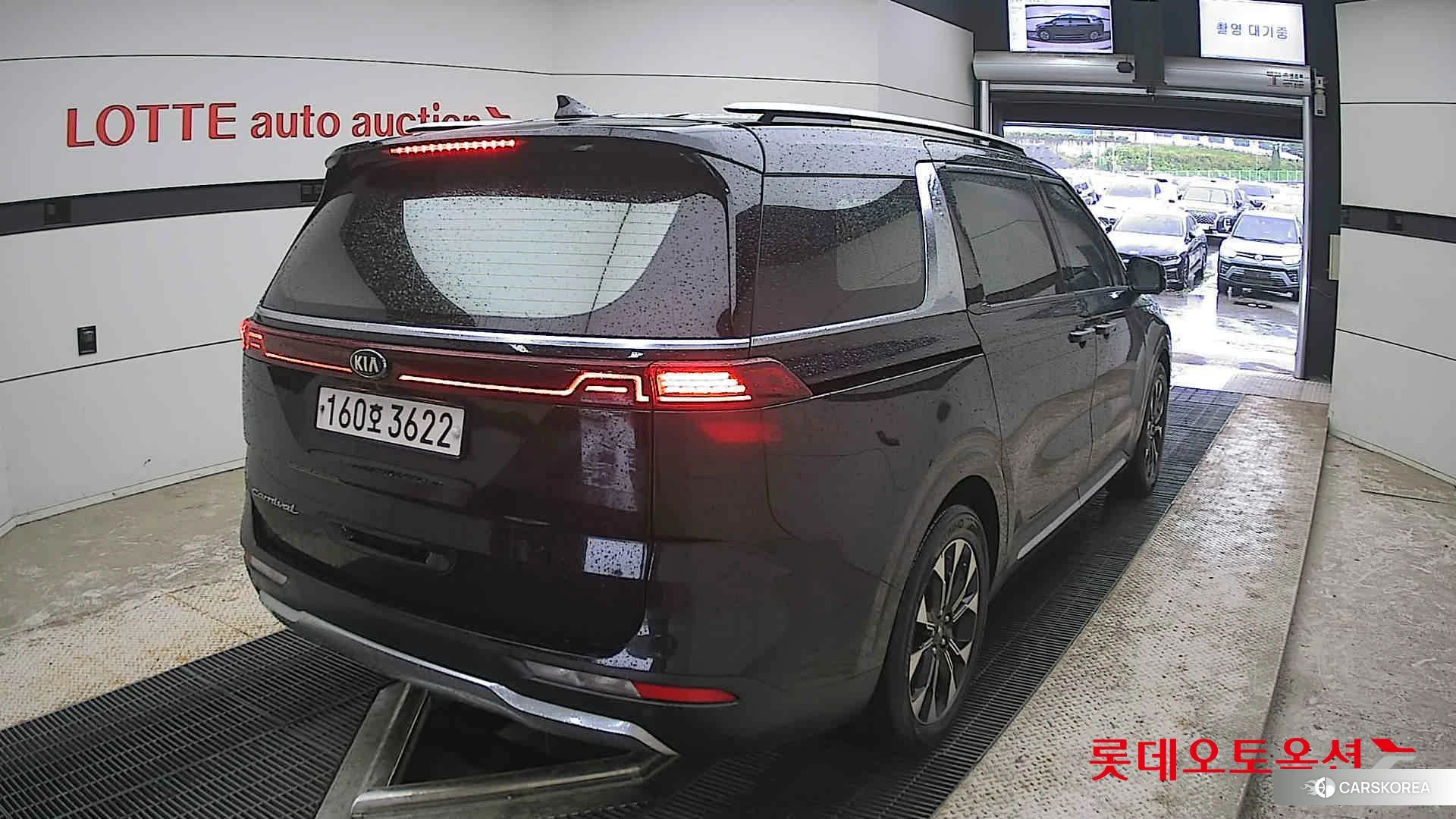 Kia Carnival id 4352411 из Кореи 11
