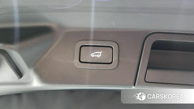 Land Rover Range Rover Velar id 4536750 из Кореи 11
