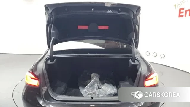 BMW 5 Series (G30) id 3789582 из Кореи 11