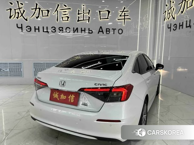 Honda Civic id 4236500 из Китая 11