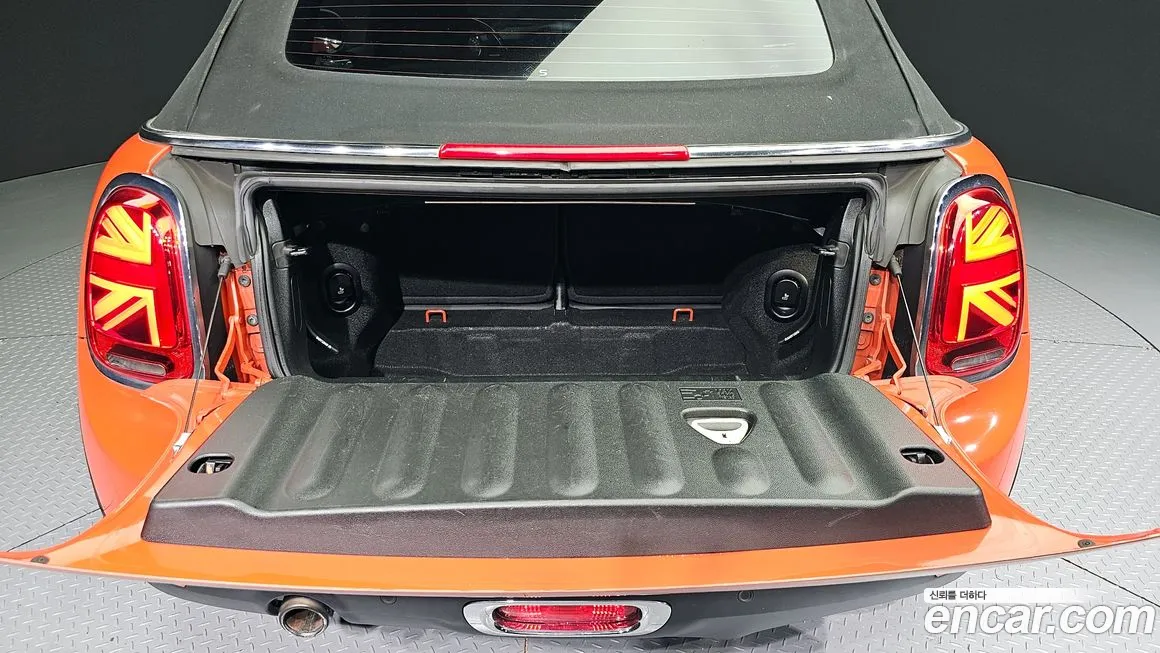 Mini Cooper Convertible id 1722018 из Кореи 11