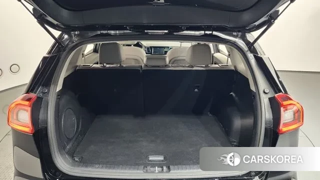 Kia Niro EV id 3713765 из Кореи 11