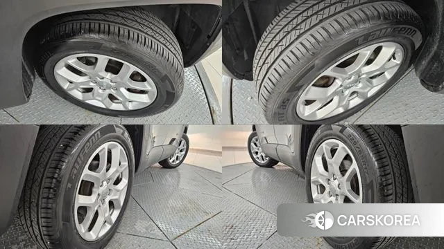 Jeep Renegade id 3297686 из Кореи 11