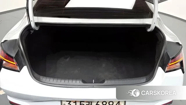 Hyundai Avante (CN7) id 3540938 из Кореи 11