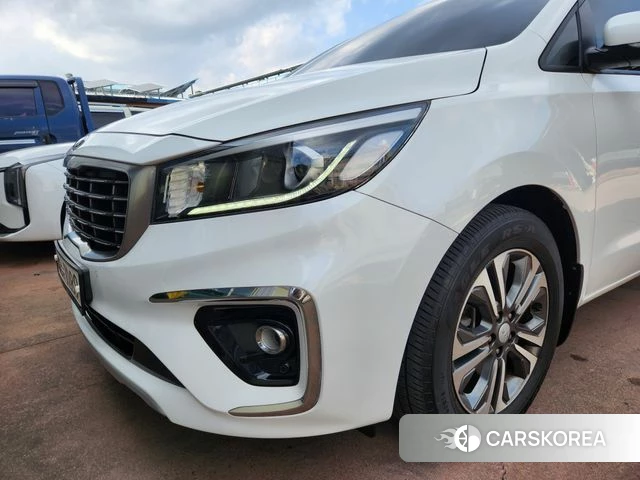 Kia The New Carnival id 3757085 из Кореи 11