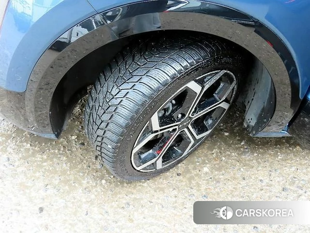 Kia Di Ol Nu Niro id 3915685 из Кореи 11