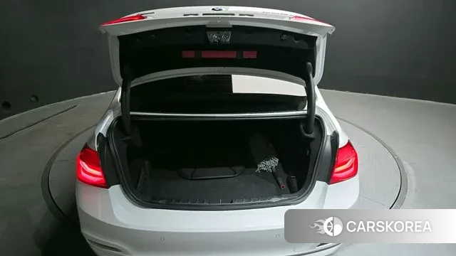 BMW 3 Series (F30) id 3568679 из Кореи 11