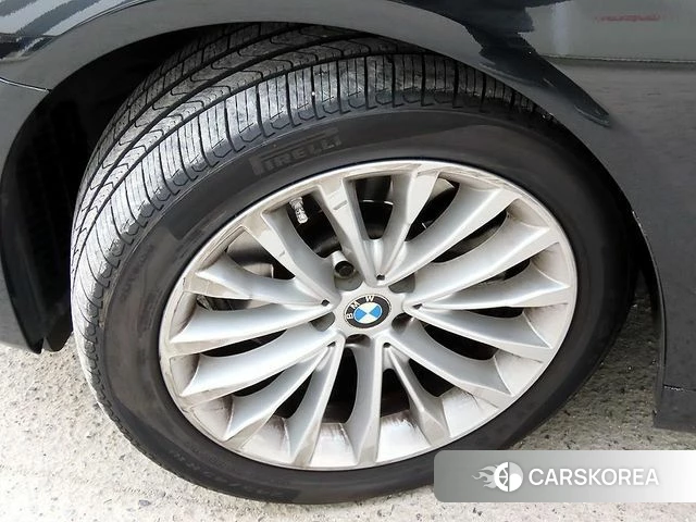 BMW 5 Series (G30) id 4637279 из Кореи 11
