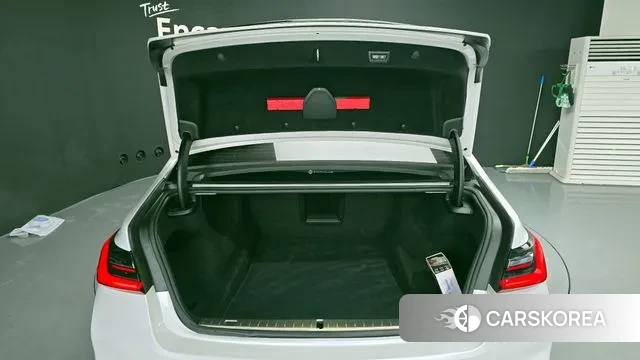 BMW 7 Series (G11) id 3562014 из Кореи 11