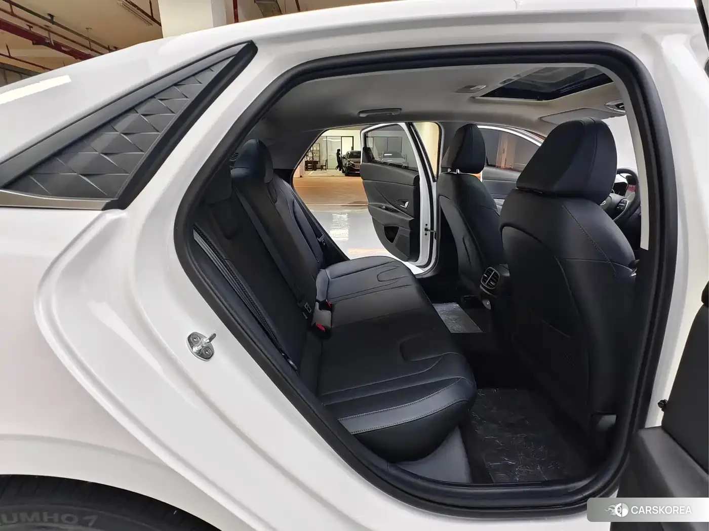 Hyundai Elantra id 4548145 из Китая 11