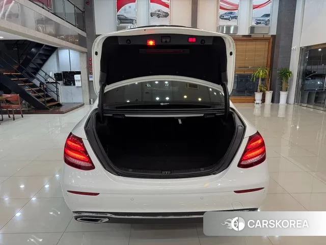 Mercedes-Benz E-Class W213 id 3429162 из Кореи 11