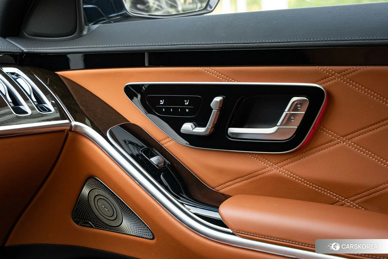Mercedes-Benz Maybach S-class id 4454636 из Китая 11