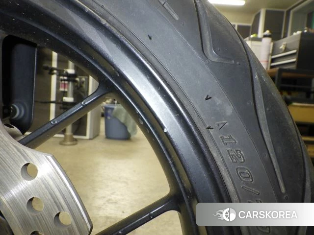 Honda CBR400R id 3949538 из Японии 11