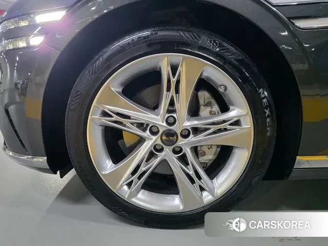 Genesis G90 (RS4) id 3452827 из Кореи 11