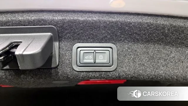 Audi A6 (C8) id 3658781 из Кореи 11