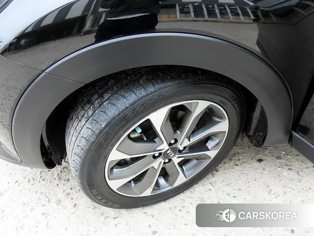 Kia Stonic id 4180642 из Кореи 11