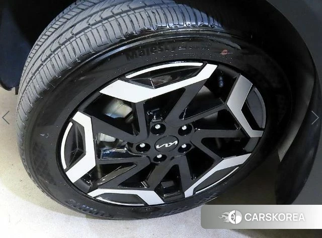 Kia The New Seltos id 4630555 из Кореи 11