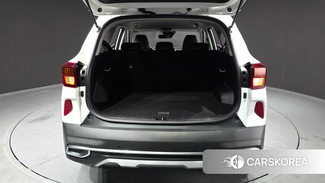 Kia Seltos id 4284360 из Кореи 11
