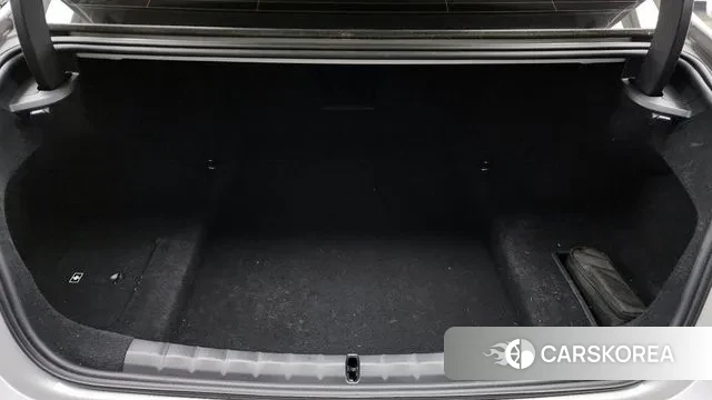 BMW 7 Series (G70) id 3670437 из Кореи 11