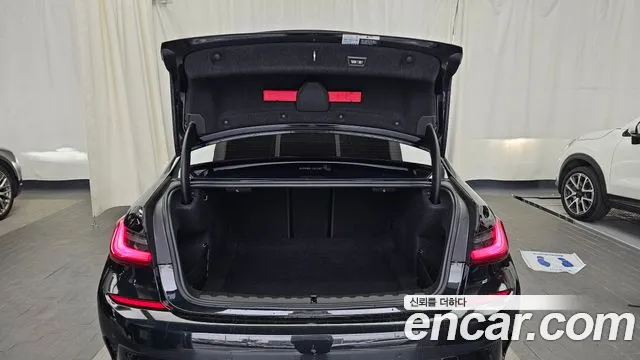 BMW 3 Series (G20) id 2743433 из Кореи 11