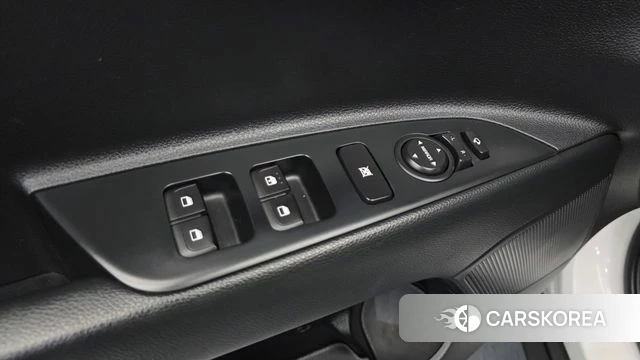 Kia Stonic id 4672620 из Кореи 11