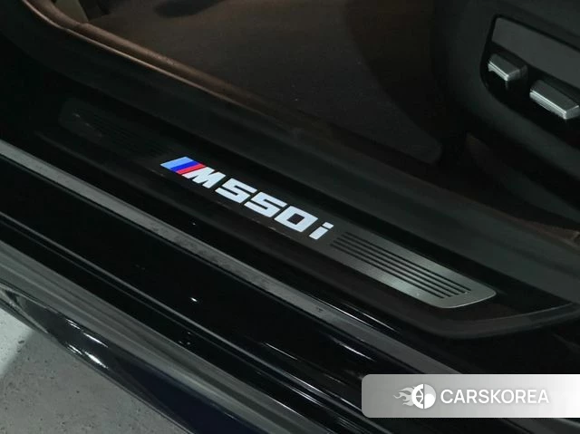 BMW 5 Series (G30) id 4494879 из Кореи 11