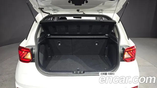 Hyundai Venue id 2879698 из Кореи 11